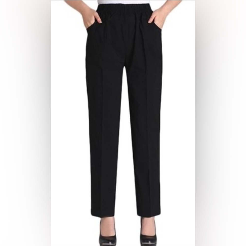 Women’s Pants Medium Black Straight Stretch Elastic Waist Pull On NWT